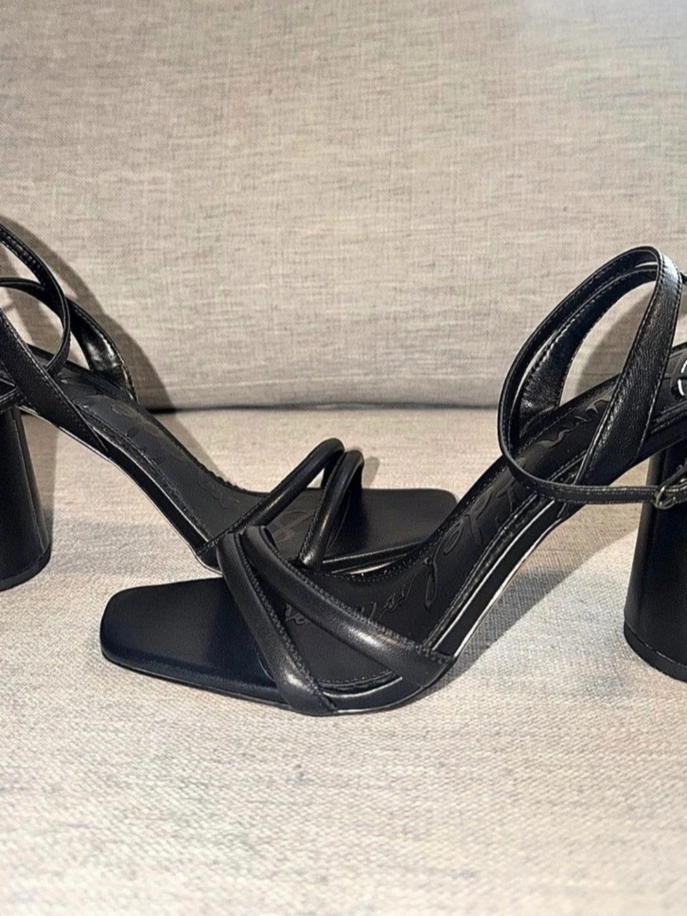 NEW Sam Edelman Kia Block Heel Sandal Black Strappy Heels US 8.5